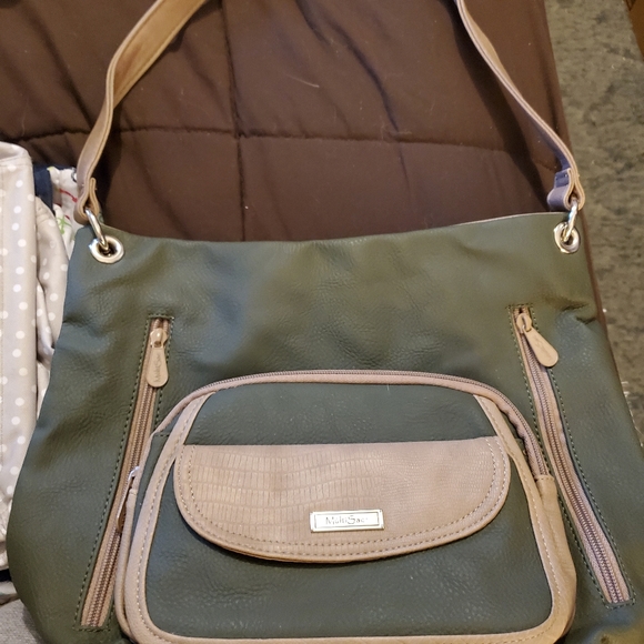 Purse - Picture 1 of 9